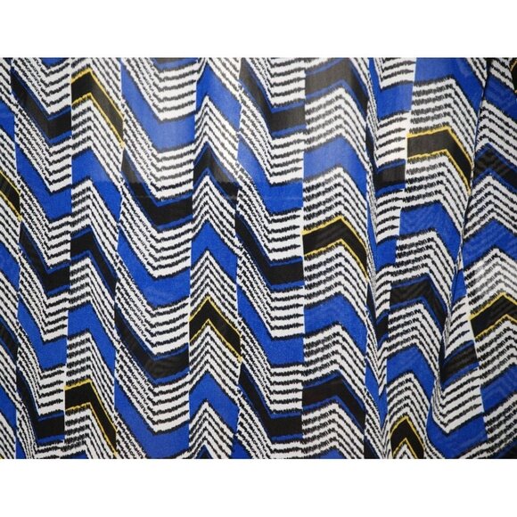 Daniel Rainn Blue Chevron Sleeveless Sheer Blouse Size 2X V-Neck Half Button Up - Picture 8 of 11